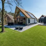 Thatched Luxury Leisure Farm For 6 People *