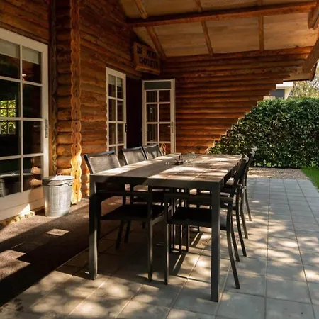 Thatched Luxury Leisure Farm For 6 People * בארלה-נוסאו