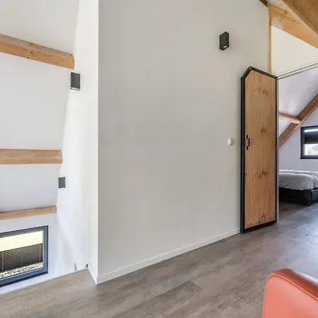 Thatched Luxury Leisure Farm For 6 People