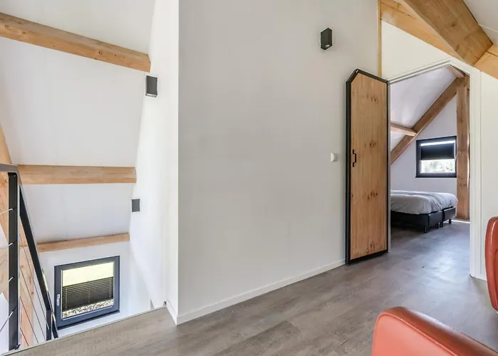 Nyaraló Thatched Luxury Leisure Farm Suitable For Up To 6 People Nr 669